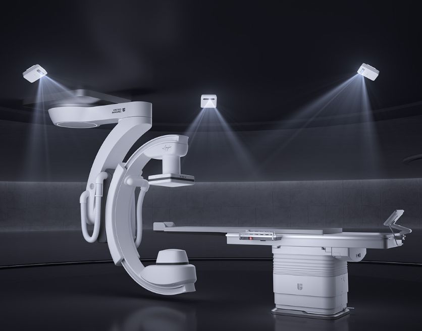 angiógrafo uAngio da United Imaging Healthcare